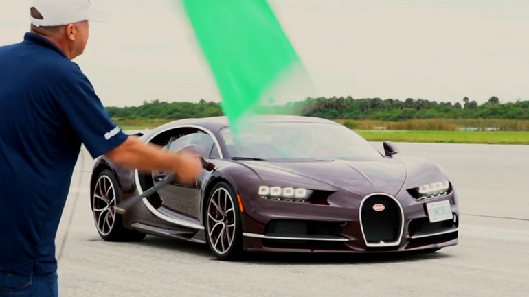 Δείτε πώς η Chiron φθάνει τα 420 χλμ./ώρα